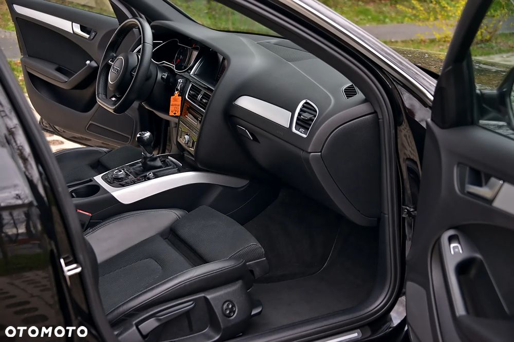 Audi A4 Avant 2.0 TDI DPF S line Sportpaket - 32