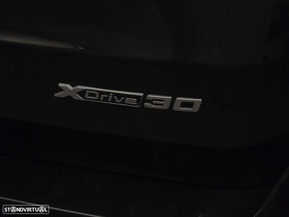 BMW iX1 xDrive30 - 6