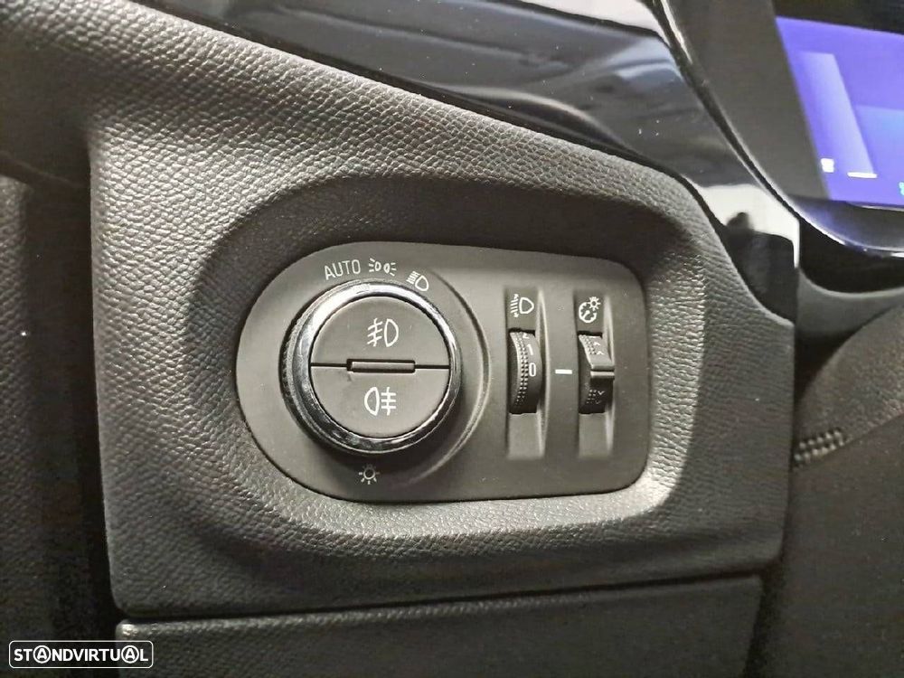 Opel Corsa 1.2 T Edition - 17