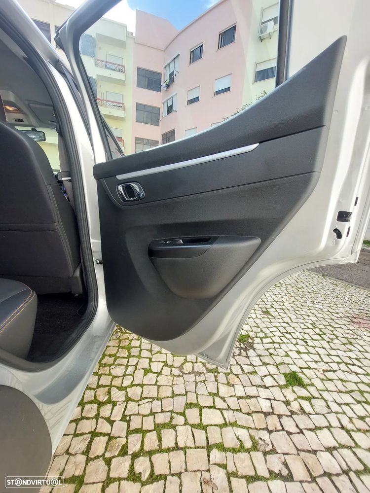 Dacia Spring Comfort Plus - 24