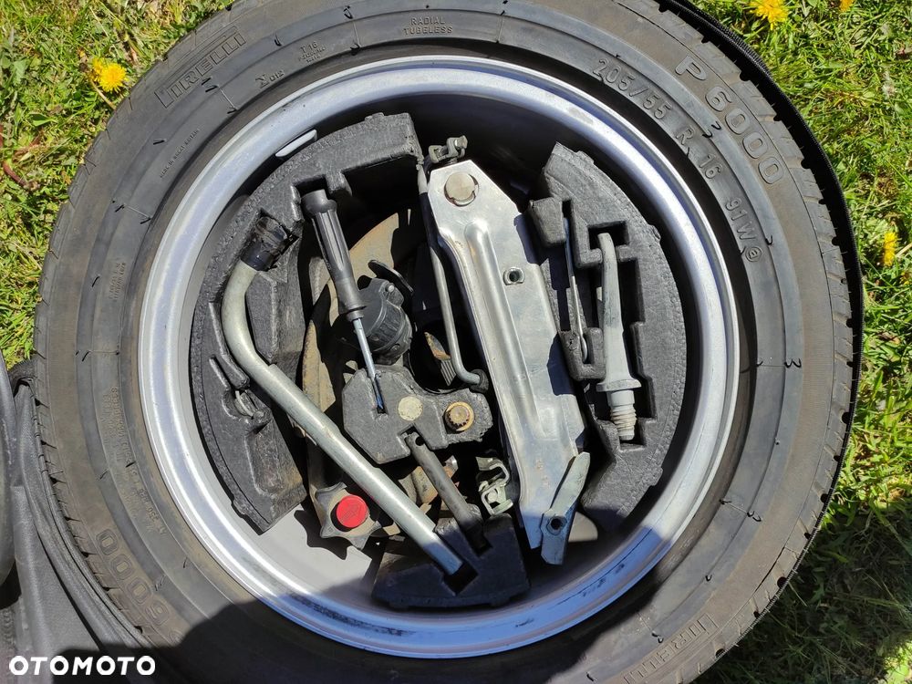 Audi A6 Avant 2.4 - 9