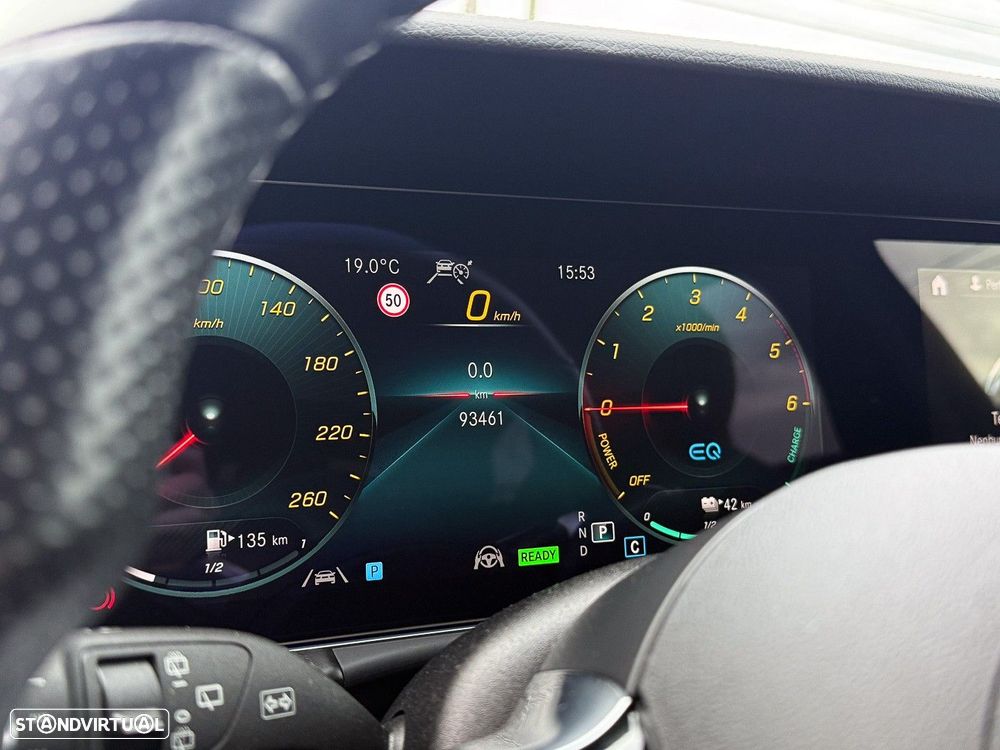 Mercedes-Benz E 300 de T 9G-TRONIC AMG Line - 44