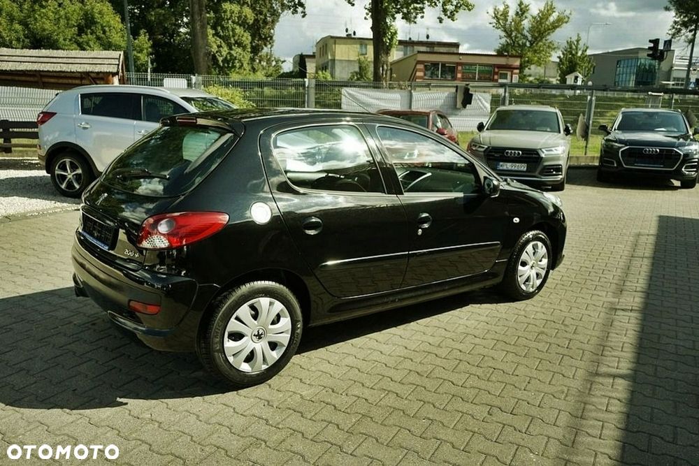 Peugeot 206 plus - 9