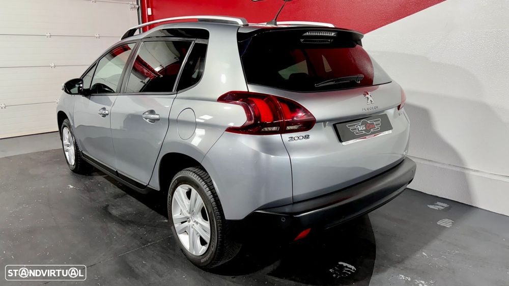 Peugeot 2008 1.2 PureTech Style - 43