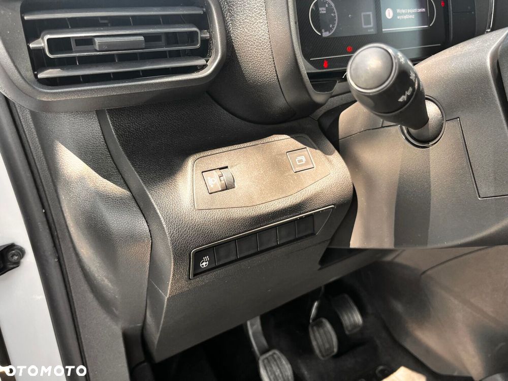 Toyota PROACE CITY - 24