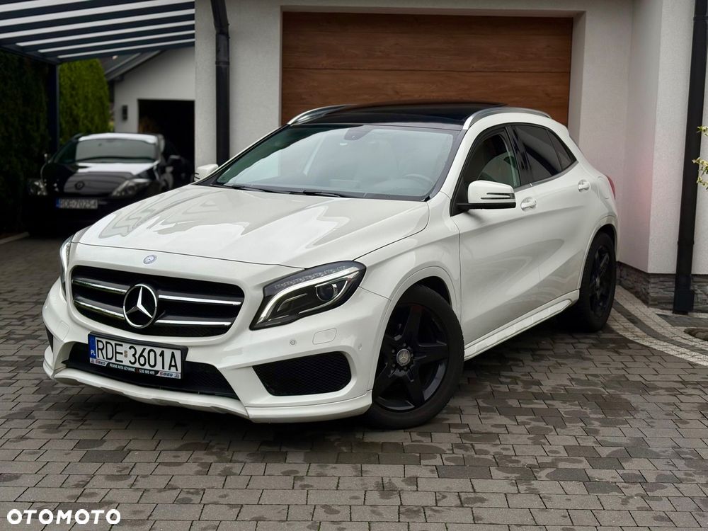 Mercedes-Benz GLA 200 7G-DCT AMG Line - 3