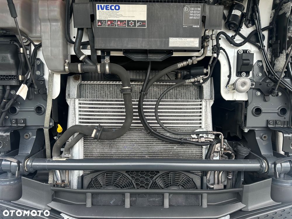 Iveco S-WAY 510 RETARDER - 15