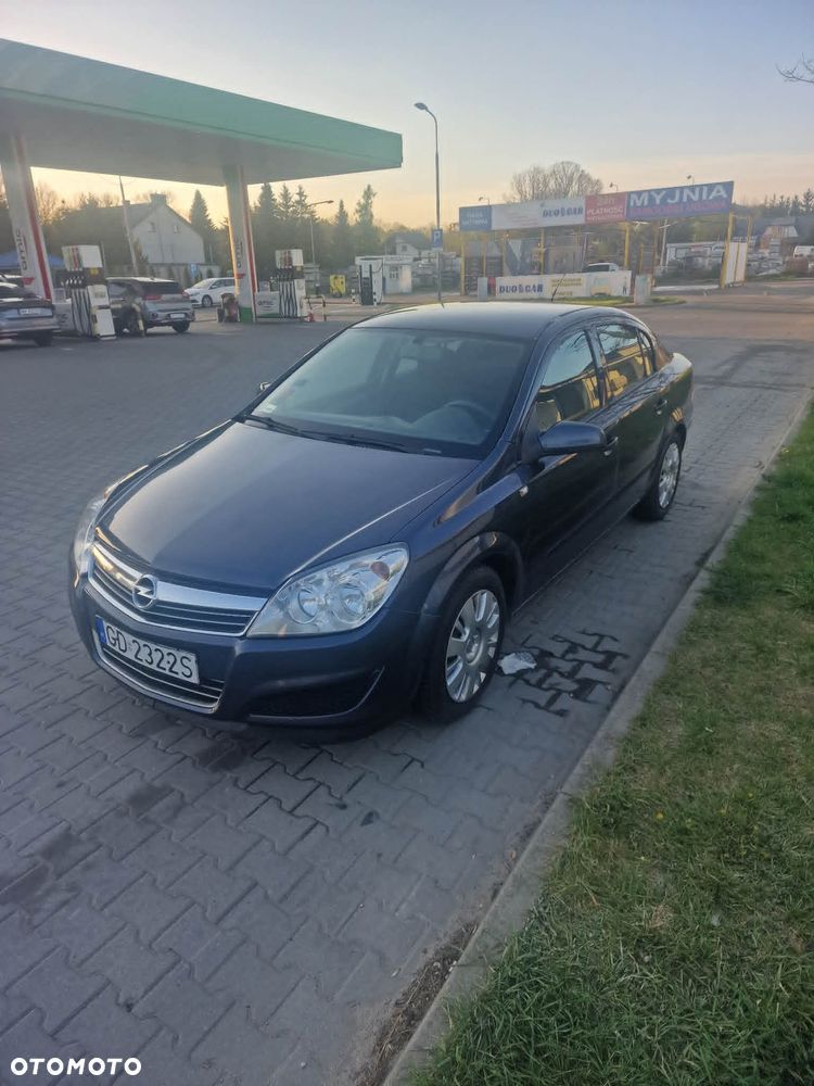 Opel Astra 1.8 Enjoy - 8