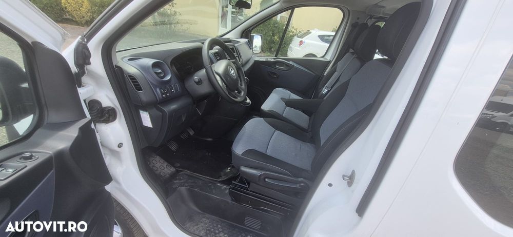 Opel Vivaro - 5