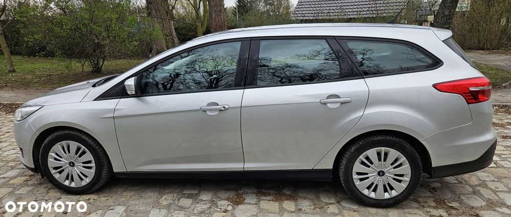 Ford Focus 1.6 SYNC Edition - 8