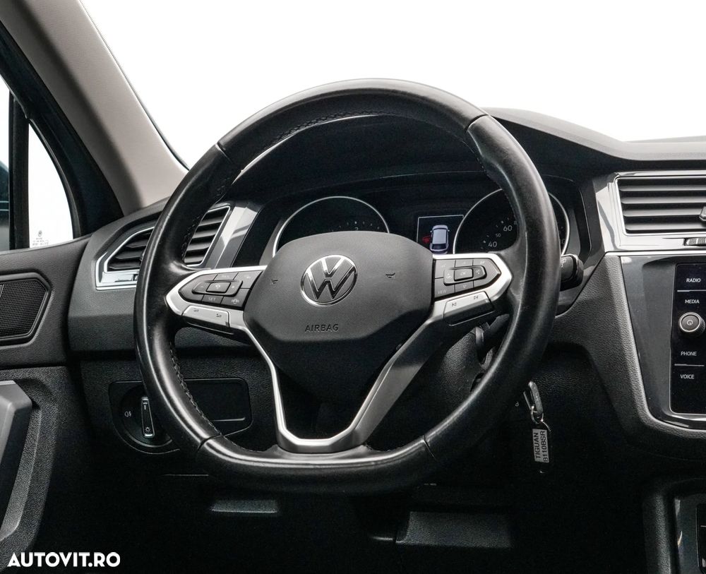 Volkswagen Tiguan 2.0 TDI DPF DSG 4Mot Comfortline - 17