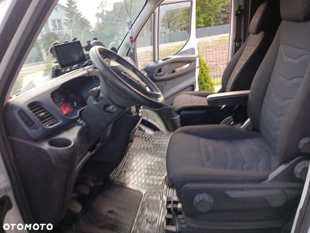 Iveco 52 18 - 5