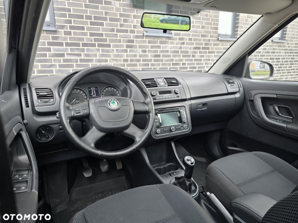 Skoda Roomster 1.6 TDI DPF Scout PLUS EDITION - 29