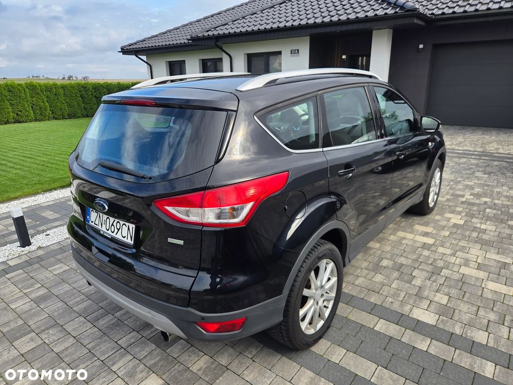 Ford Kuga - 4