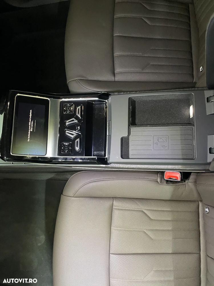 Audi A8 L 60 TFSI e quattro tiptronic - 38
