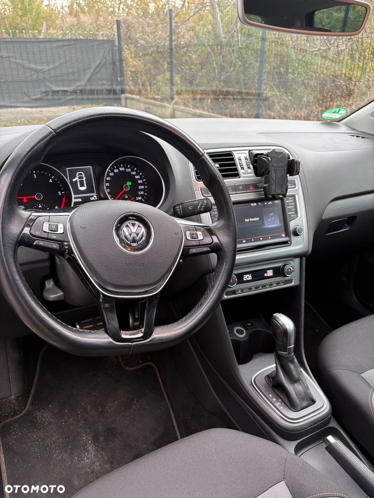 Volkswagen Polo - 4