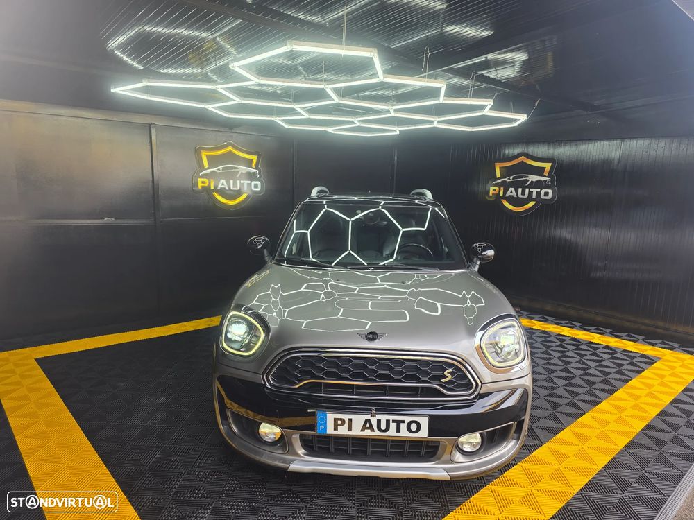 MINI Countryman Cooper SE ALL4 Auto - 2