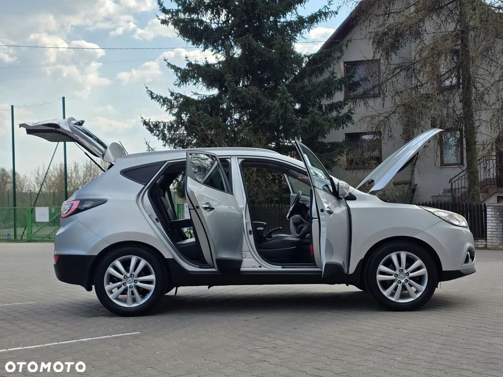 Hyundai ix35 2.0 CRDi 4WD Automatik Premium - 34