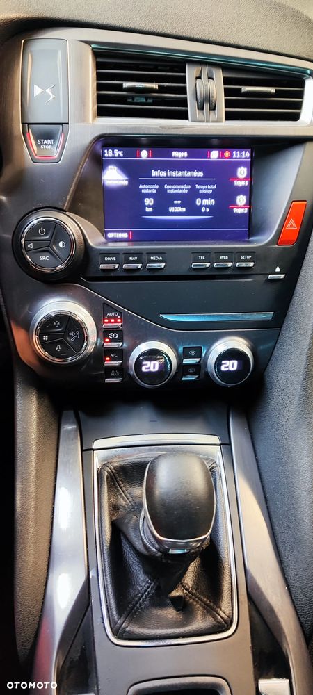DS Automobiles DS 5 - 12