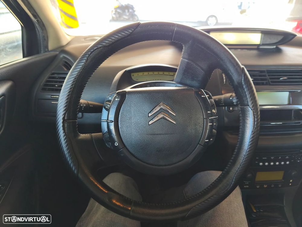 Citroën C4 - 8
