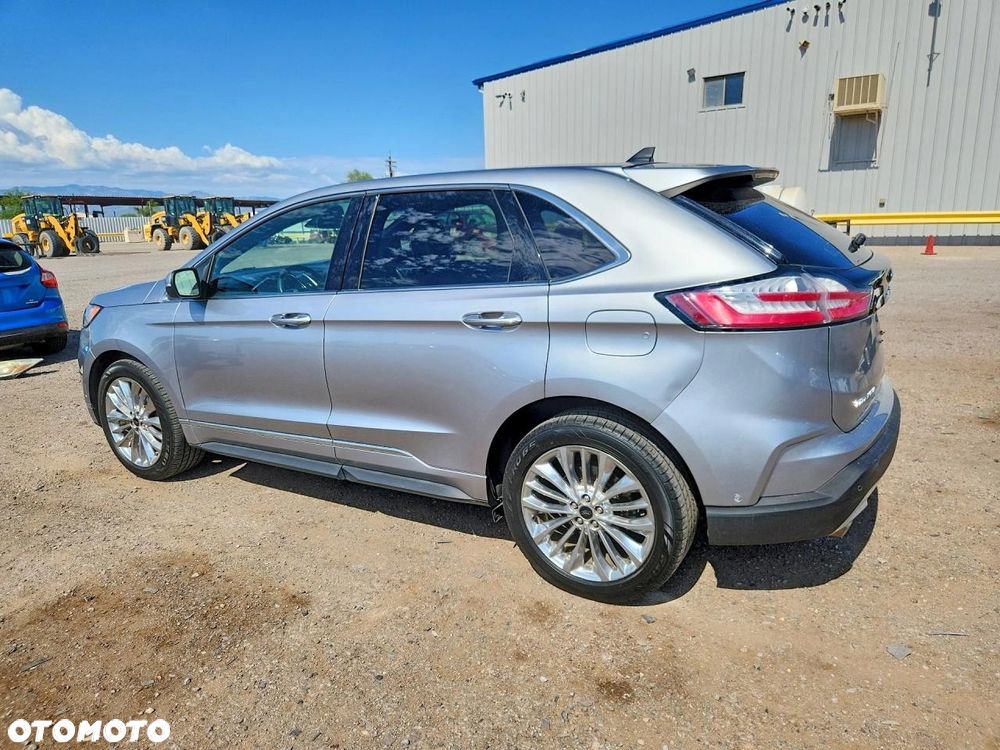 Ford Edge - 3