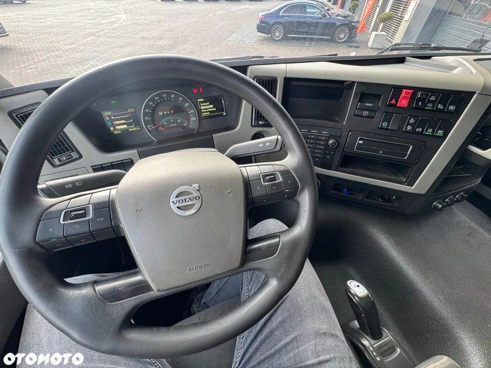 Volvo FM410 - 4