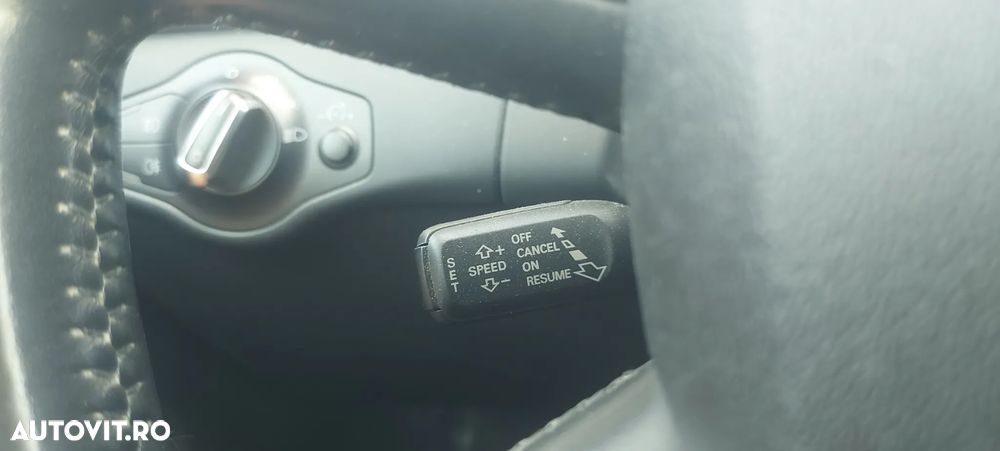Audi A4 Avant 2.0 TDI Multitronic - 11