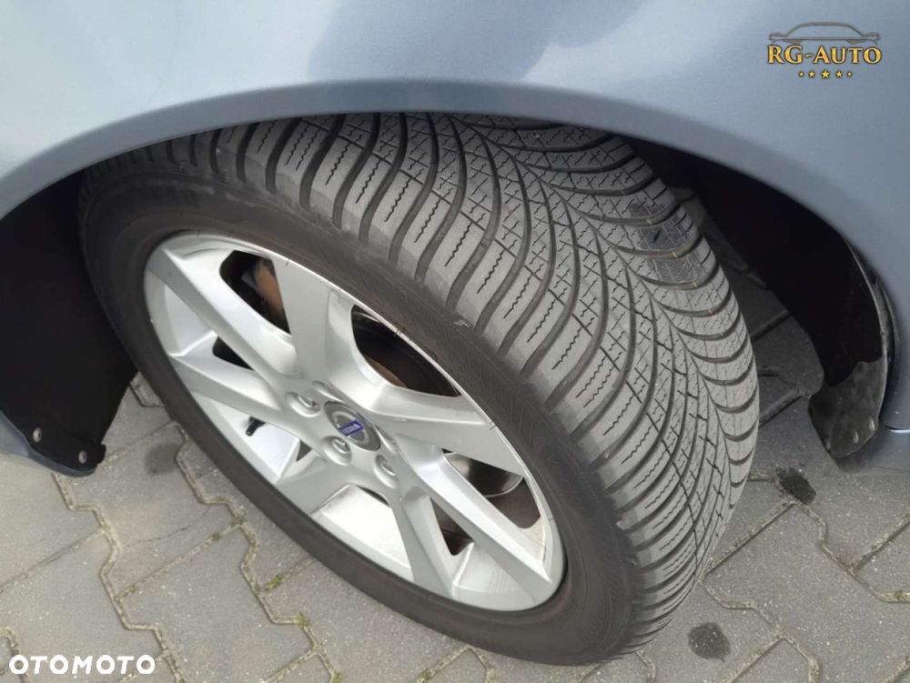 Volvo V70 - 18