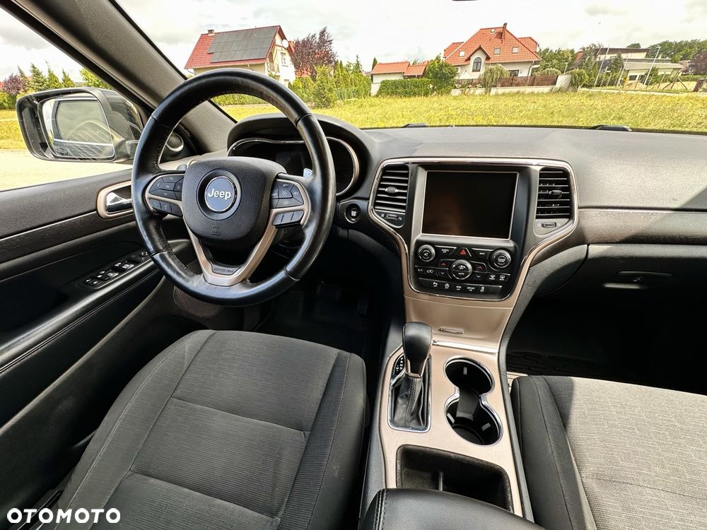 Jeep Grand Cherokee - 8