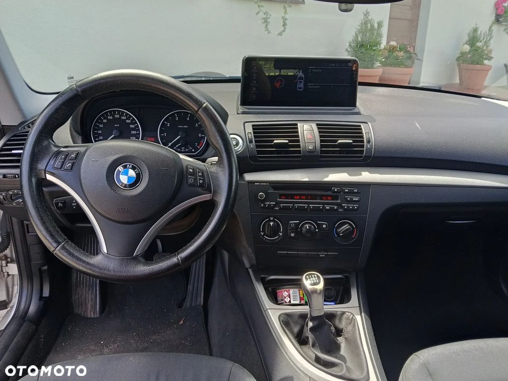 BMW Seria 1 - 16