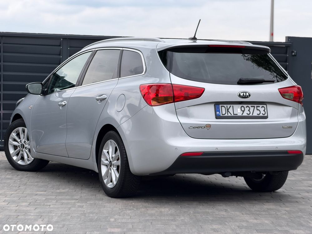 Kia Ceed 1.6 CRDi L - 4