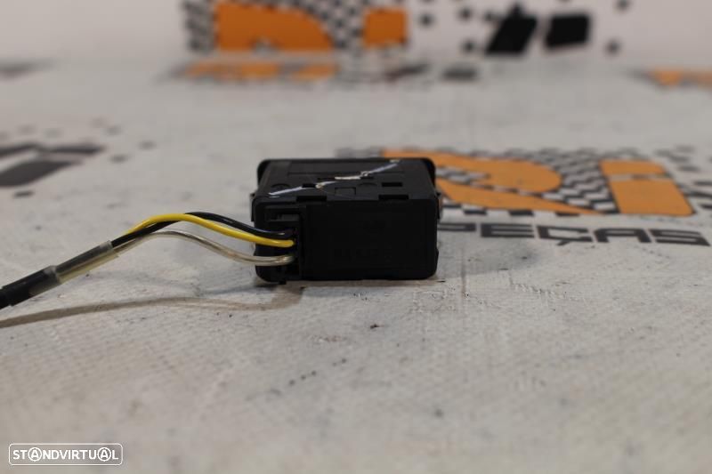 Entrada Aux Mini Mini (R56)  61346930561 / 6930561 / 6 930 561 - 5