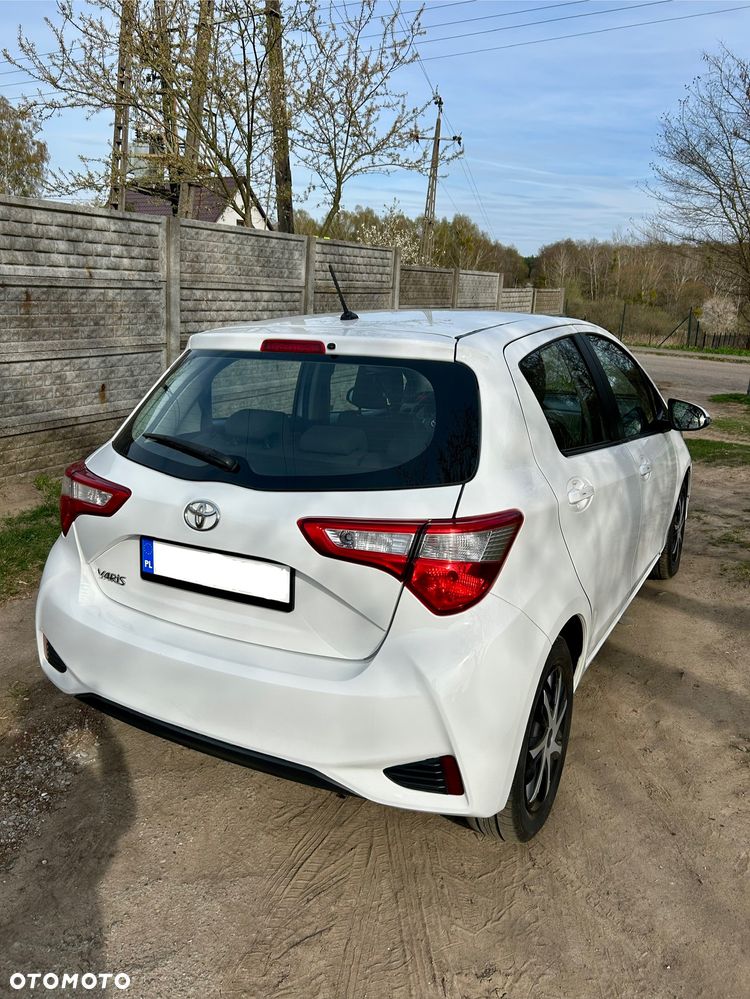 Toyota Yaris 1.0 Active - 5