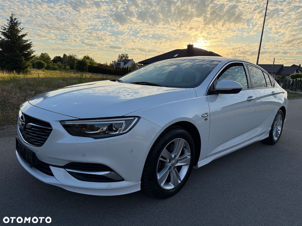 Opel Insignia - 15