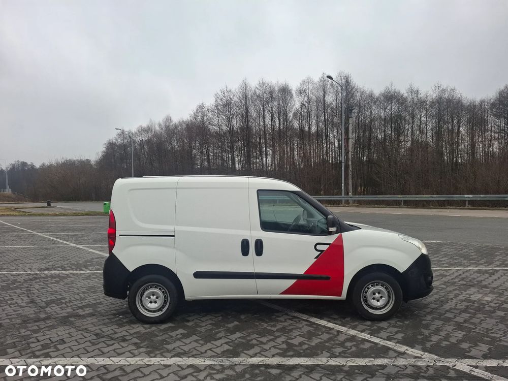 Opel Combo - 12