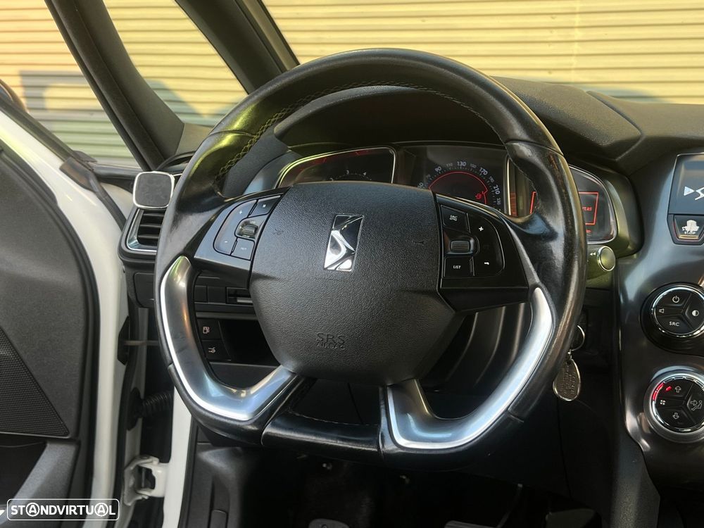 DS DS5 1.6 BlueHDi So Chic EAT6 - 12