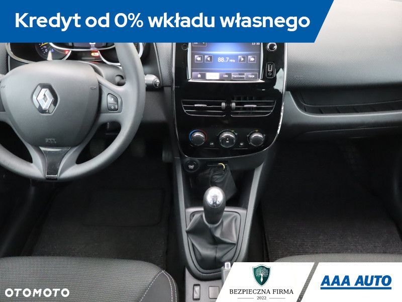Renault Clio - 14