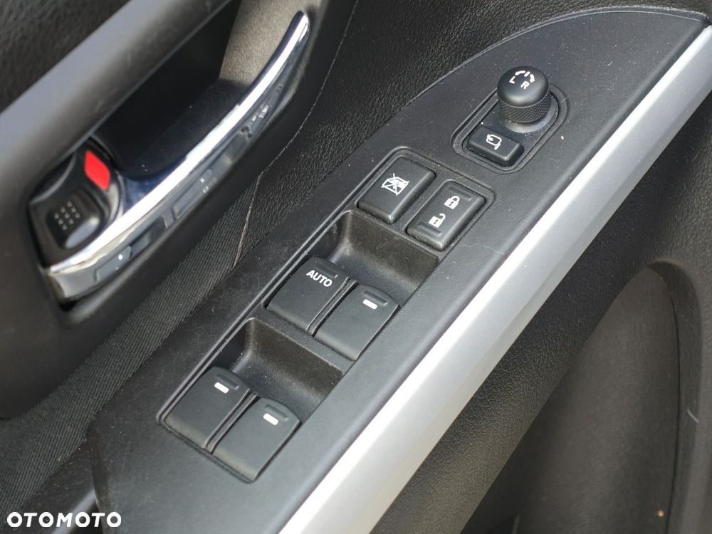 Suzuki SX4 S-Cross - 15