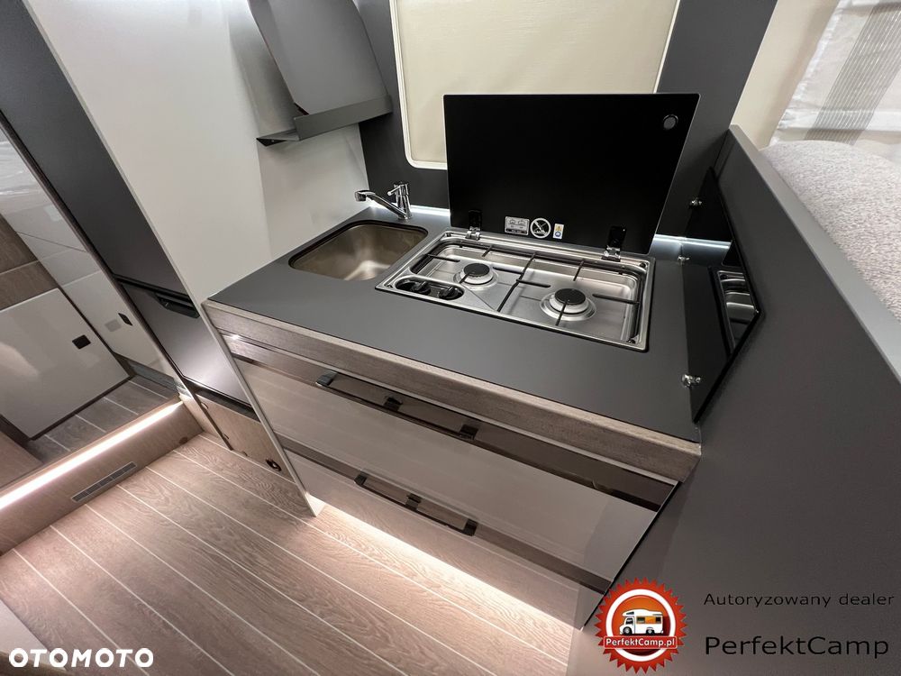 Roller Team ZEFIRO 295TL 2026 NOWOŚĆ! AUTOMAT 165KM TV 32 CALE ANTENA DVBT BAGAŻNIK NA ROWERY ADAPTACYJNY TEMPOMAT - 12