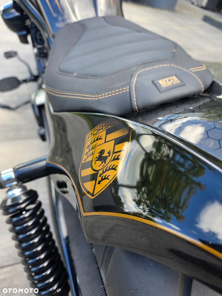 Harley-Davidson V-Rod Muscle - 22