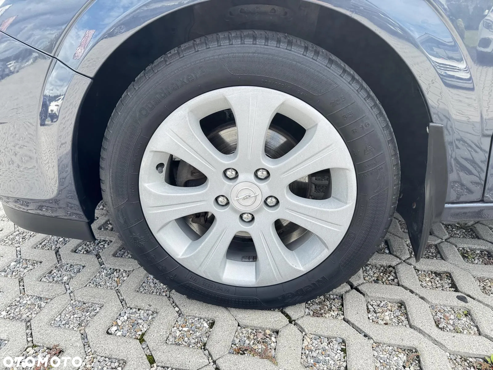 Opel Astra III 1.3 CDTI Essentia - 9