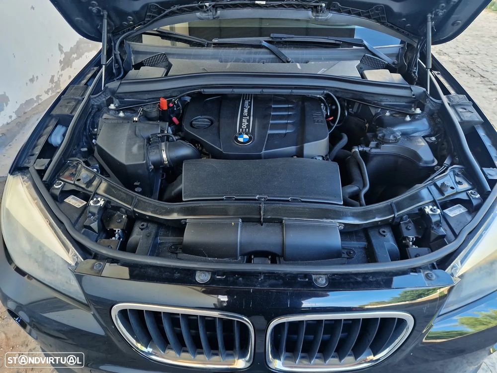 BMW X1 18 d sDrive Line Sport - 8