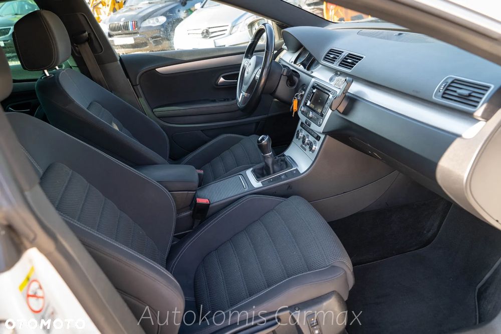 Volkswagen CC 2.0 TDI BlueMotion Technology - 14