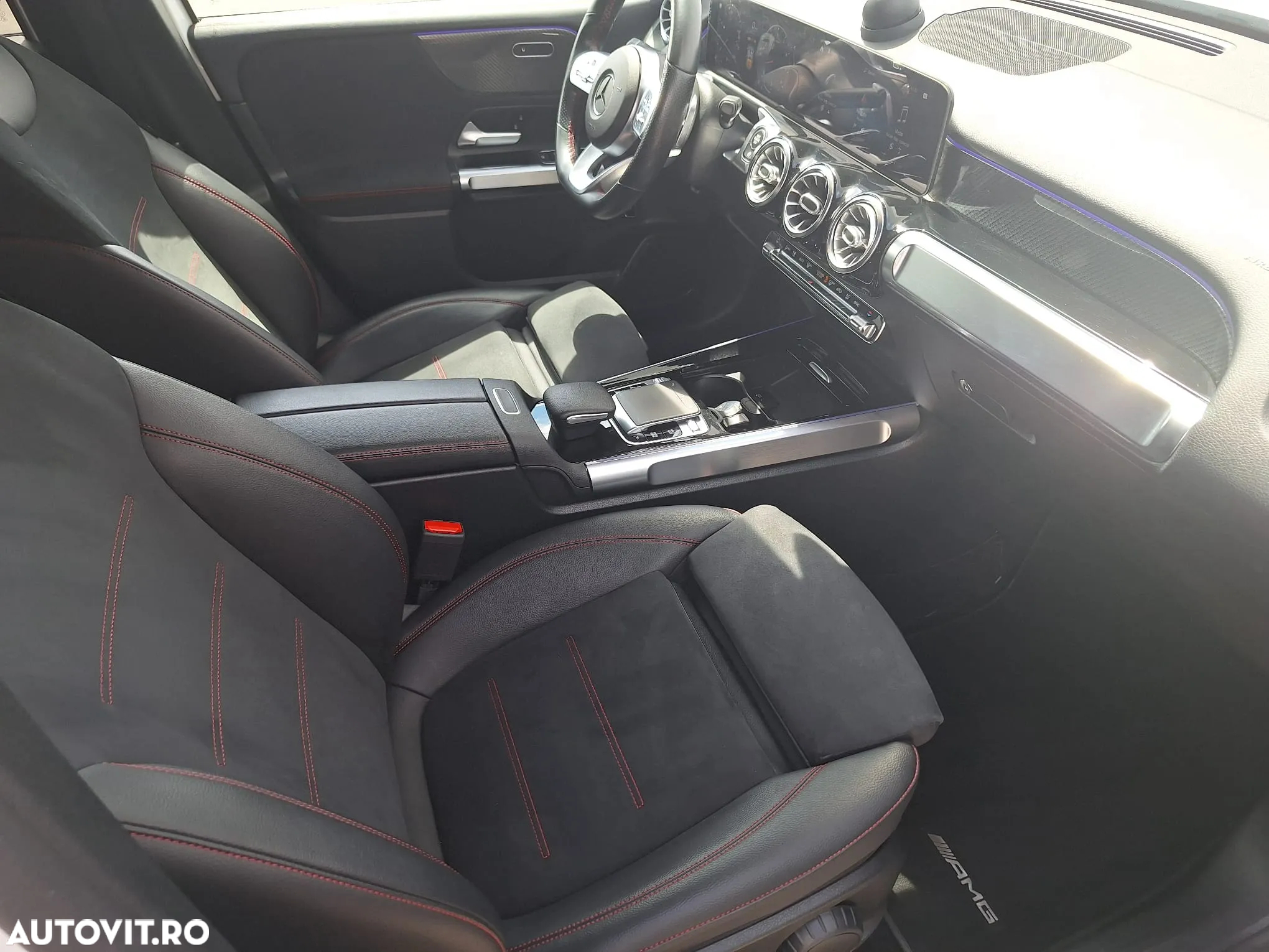 Mercedes-Benz GLB 250 4MATIC Aut. - 11