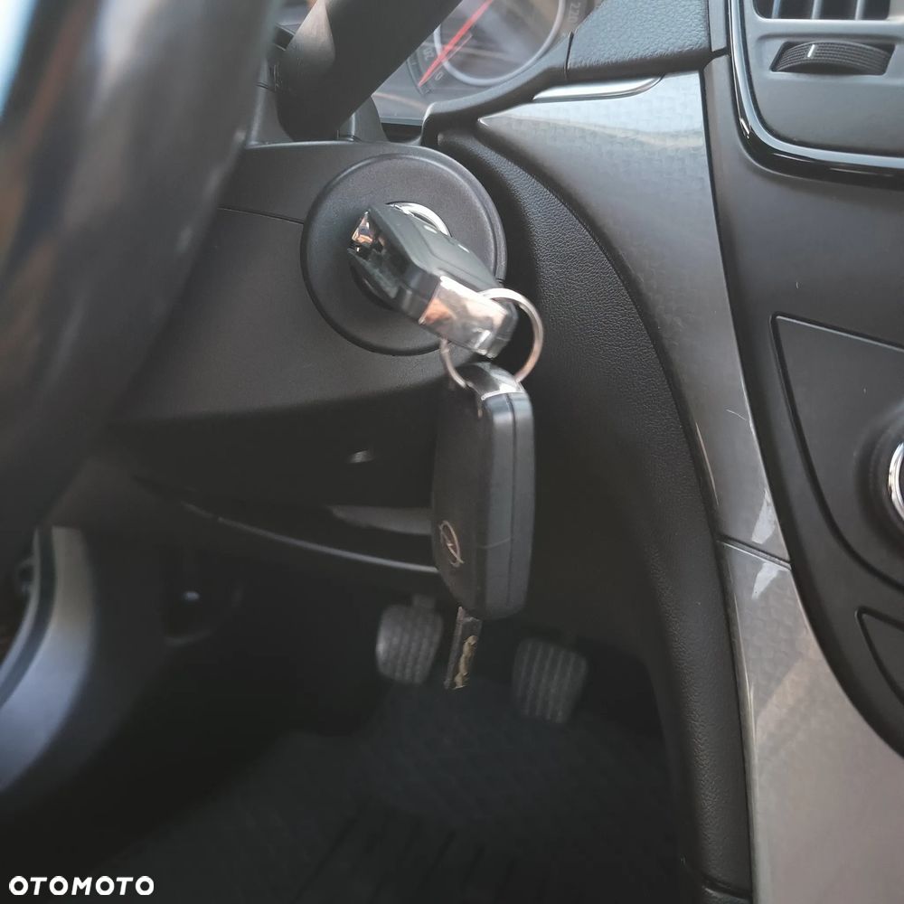 Opel Insignia 2.0 CDTI Design Edition - 29