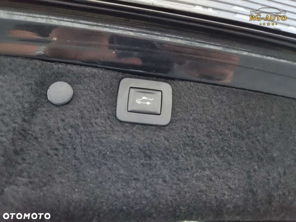 Opel Insignia - 26