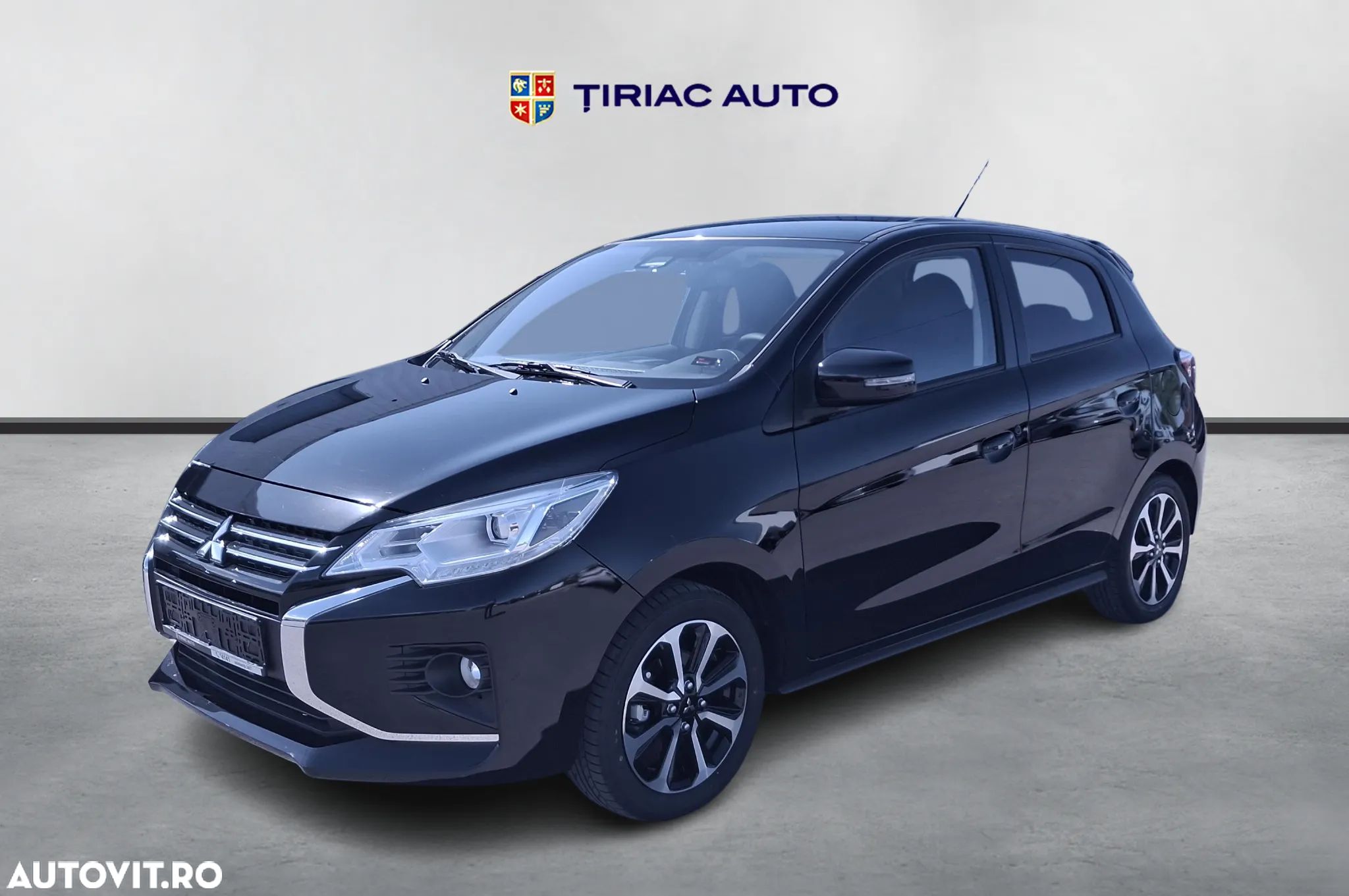 Mitsubishi Space Star 1.2 2WD CVT Intense+ - 1