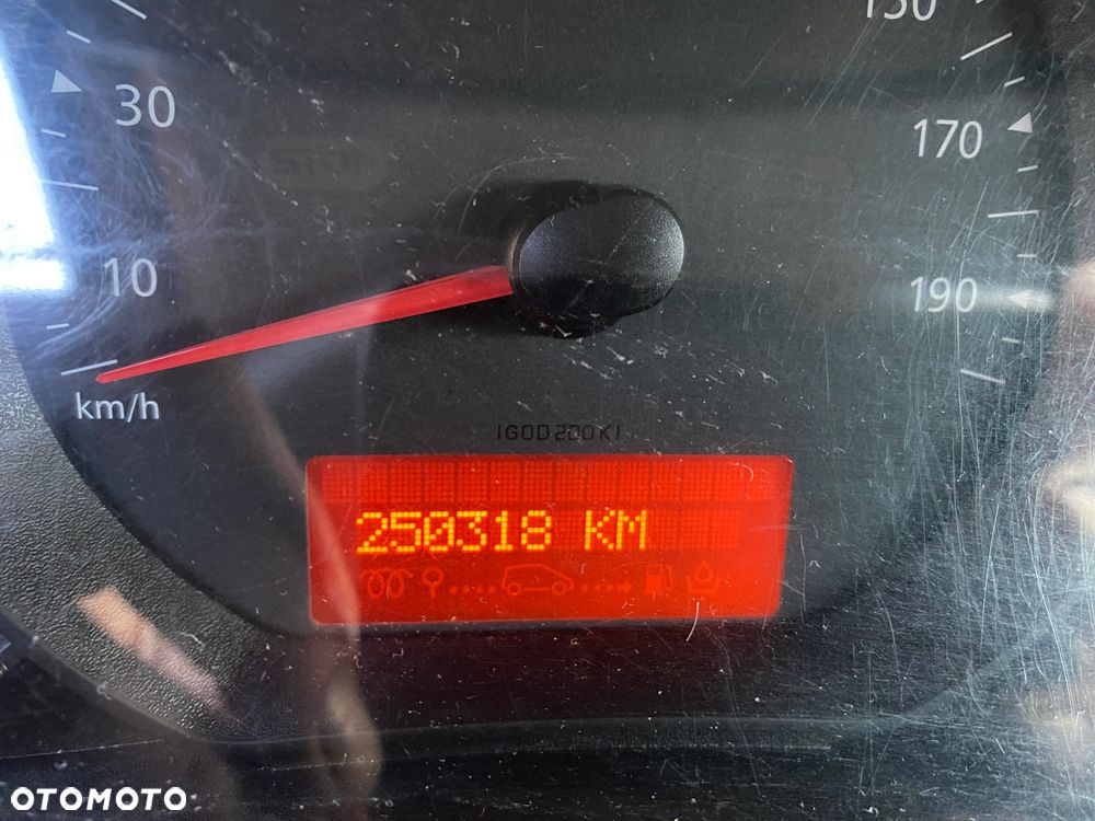 Renault Kangoo 1,5 DCI - 17