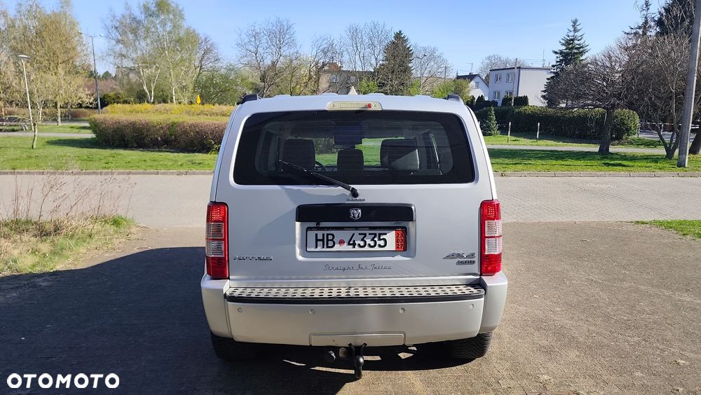 Dodge Nitro 2.8 CRD DPF Automatik R/T - 18