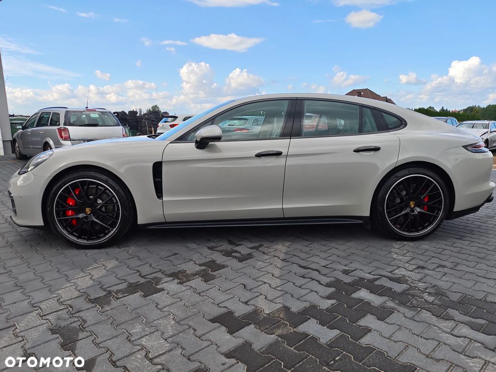 Porsche Panamera GTS - 2